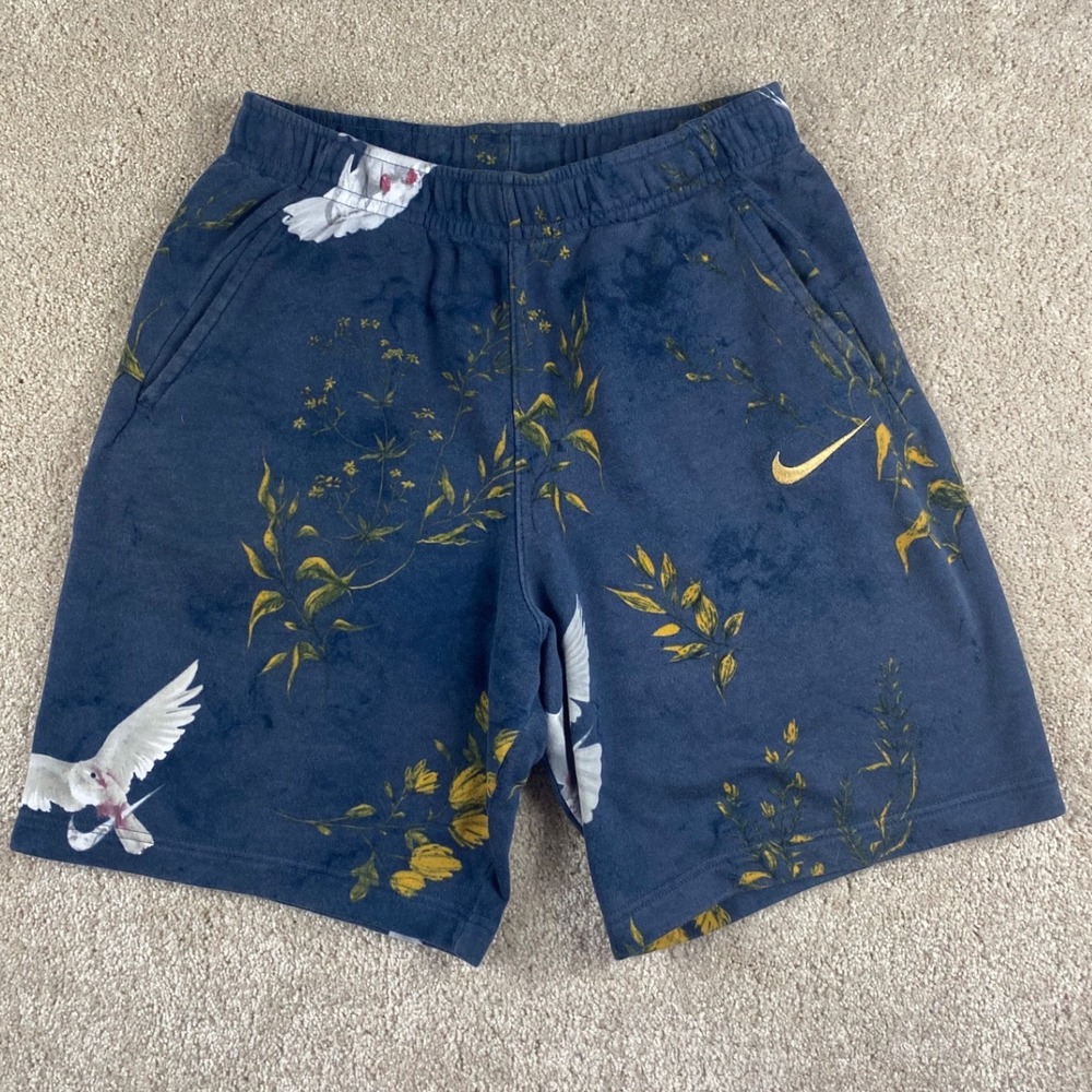 Nike Sportswear Sport Essentials Floral Peace Dove Blue Shorts DM7929-437 Medium